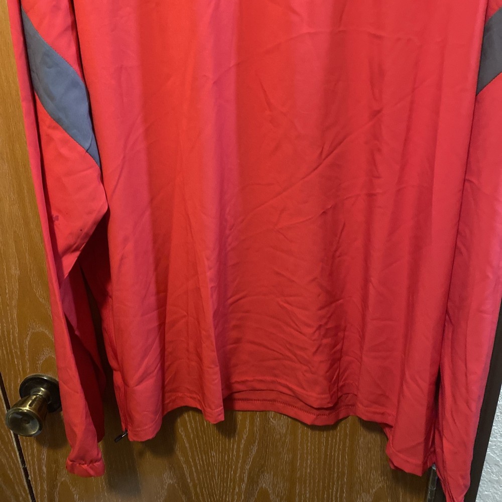 Mizuno Lightweight Xxxl hitting jacket Pullover 1/4 Zip With Zip On Bottom Side