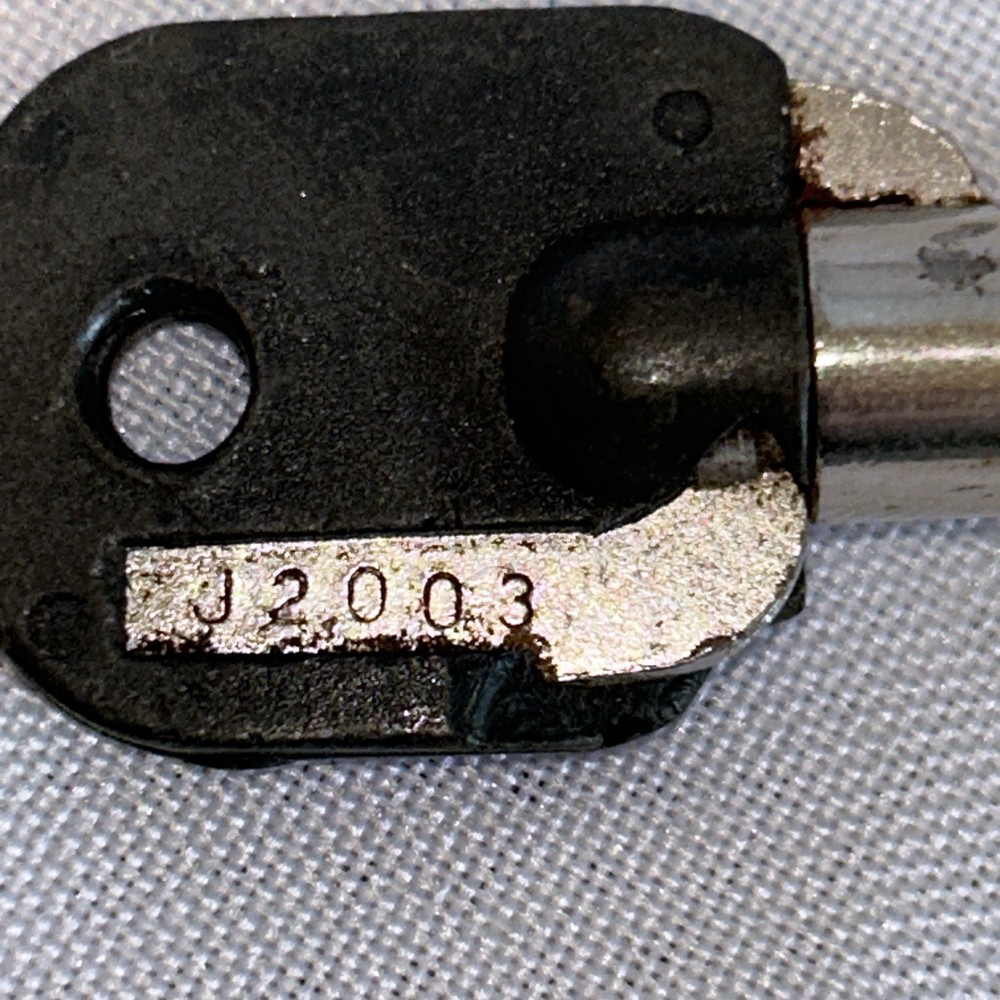 Baton key j2003 barrell key