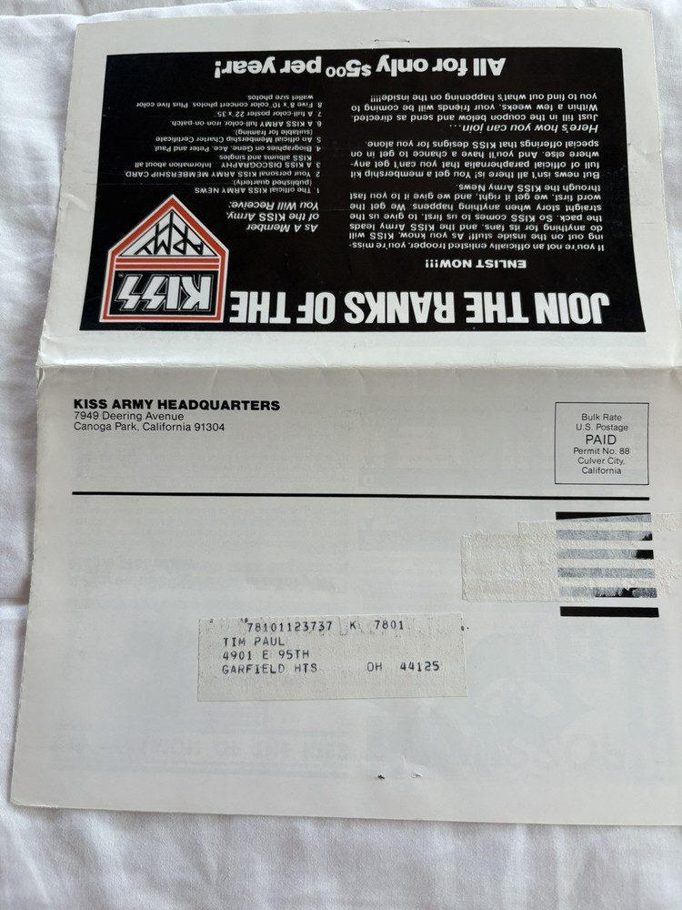 Vintage Original 1976 KISS Army Membership Kit Photos and Newsletters