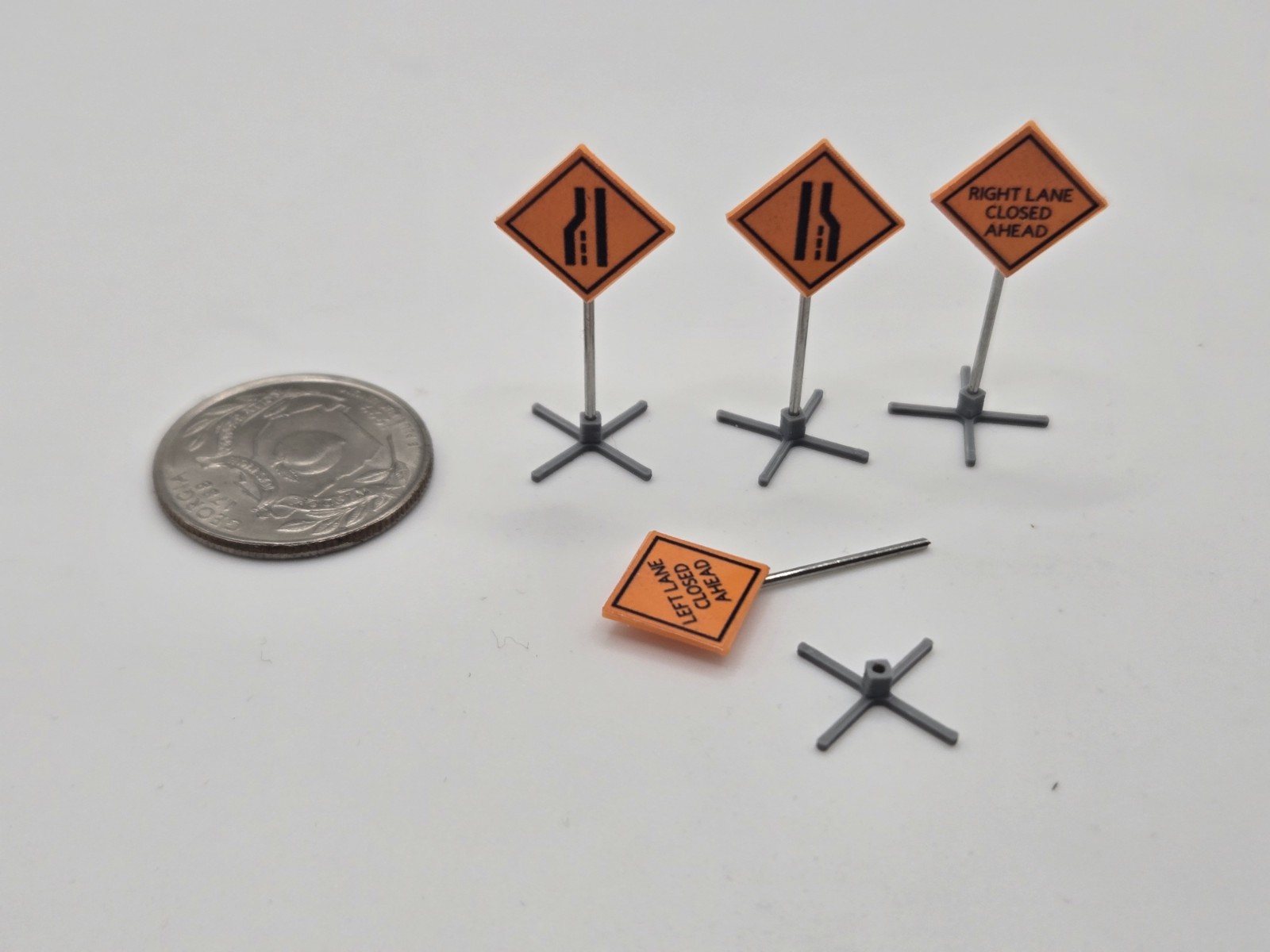 1/87 Scale Caution Lane Closed Signs *Set of 4*