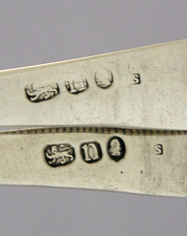 LECHE FAMILY CRESTED STERLING SILVER SALT SPOONS ANTIQUE 1828 GEORGIAN