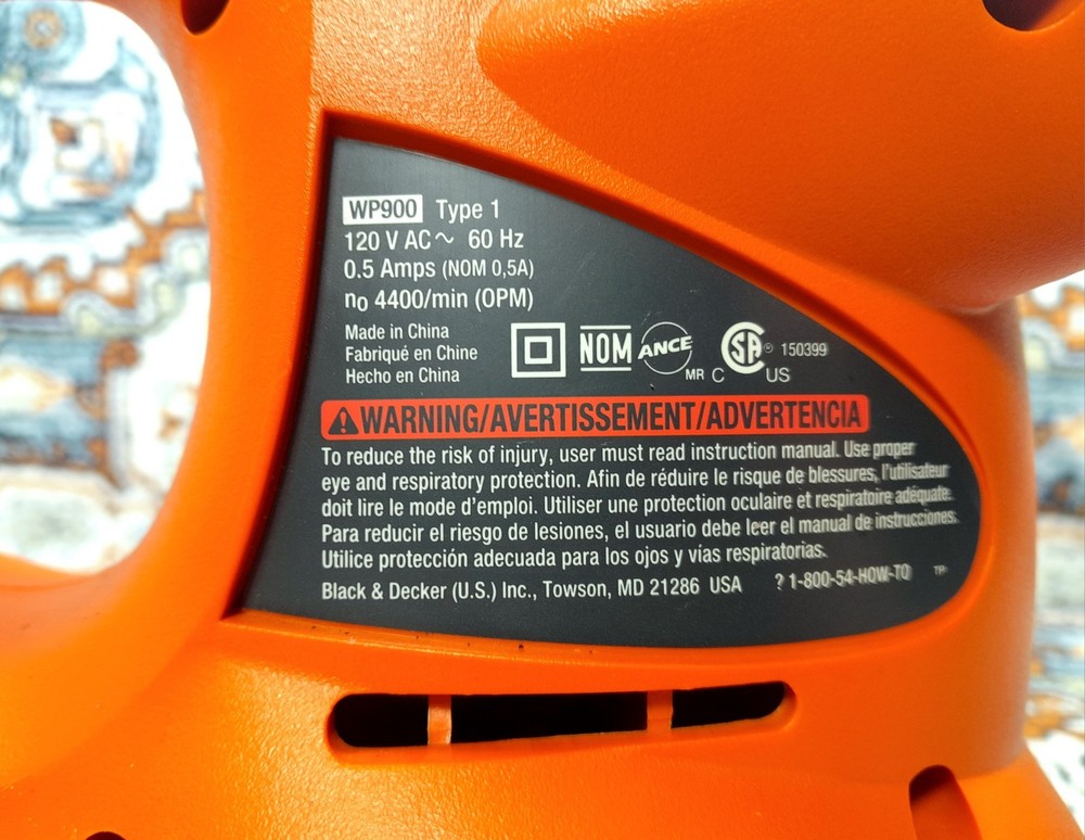 Black & Decker 6" Corded Random Orbit Buffer/Waxer/Polisher Variable Speed WP900