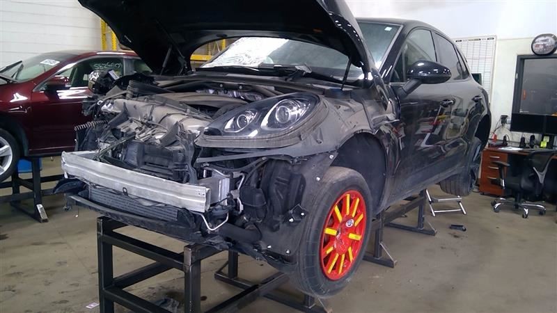 2017 Macan Display,With Control Panel Sku#2999663