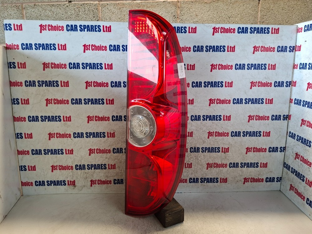 VAUXHALL COMBO MK3 D 2014 DRIVER SIDE REAR TAIL LIGHT TAIL LAMP