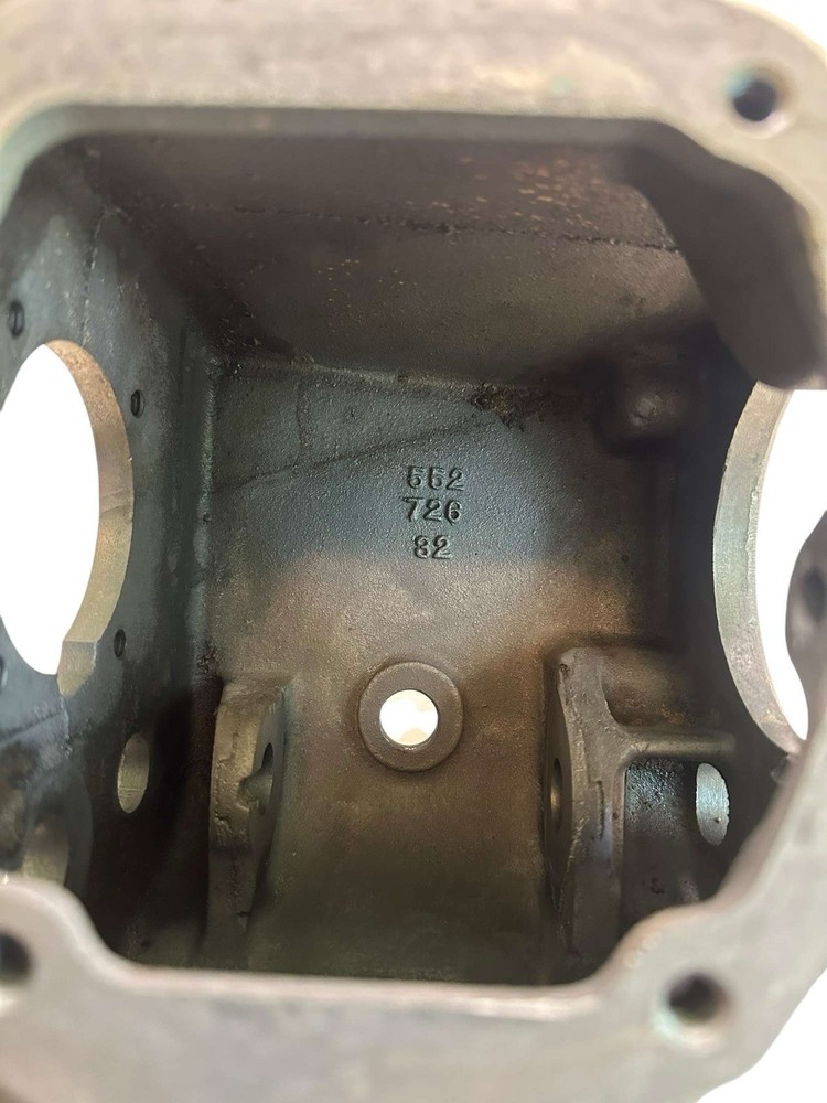 CHEVY / GM 3 SPEED TRANSMISSION Bare Main CASE 3837552