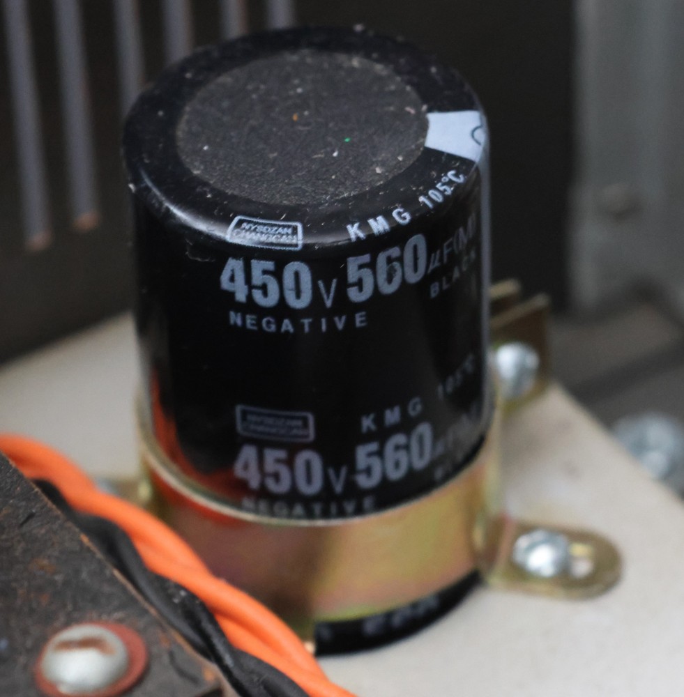 Eric Engineering 2160 6BQ5 Push Pull Integrated Tube Amplifier Plug and Play