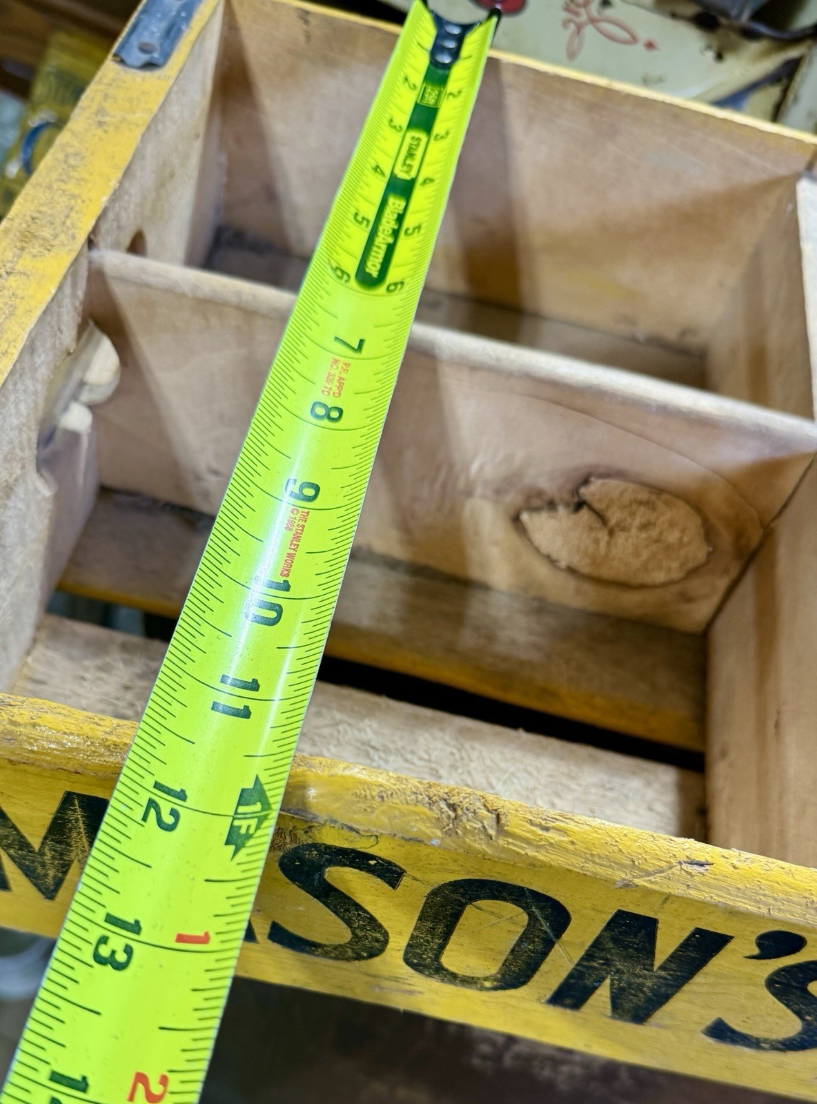 Rare Vintage Mason's Root Beer Yellow Wood Soda-Pop Crate Poplar Bottle CO Clean