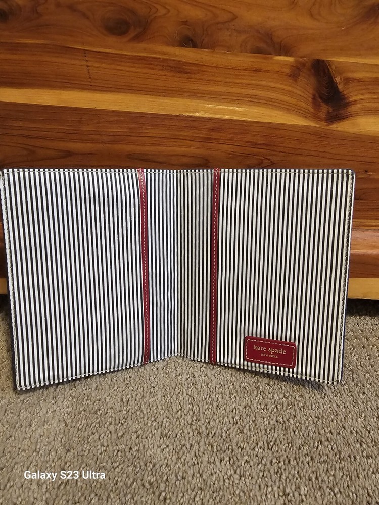 Kate Spade Elycle Brag Canvas Book