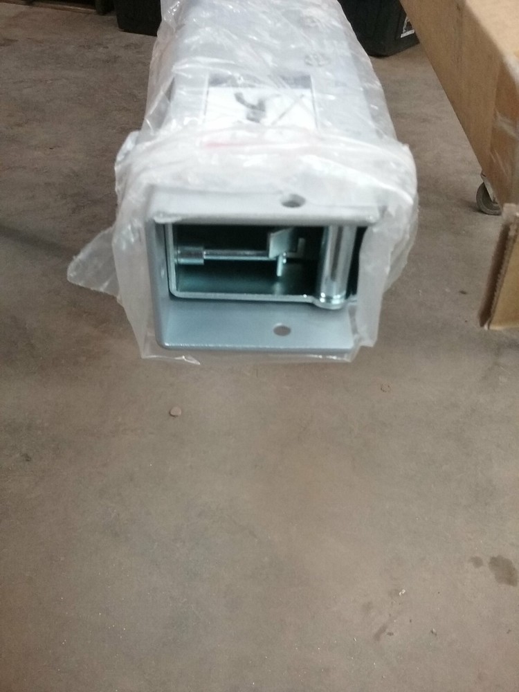 Cal-Royal 424/UL424 96″ Rectangular Steel Fire Exit Mullion