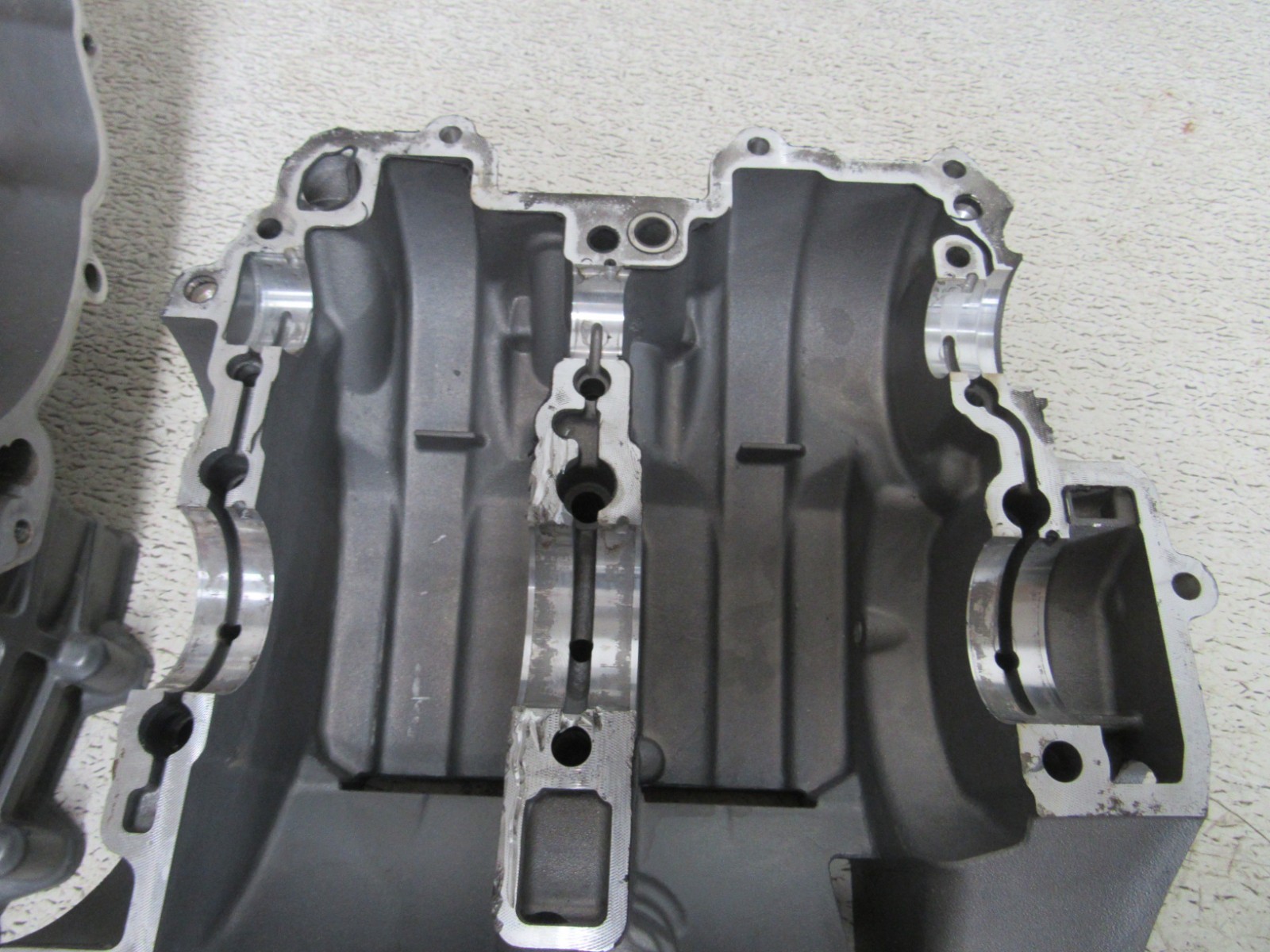 21 KTM 890 ADVENTURE R CASES ENGINE CRANK CASE CYLINDERS STOCK OEM #2361