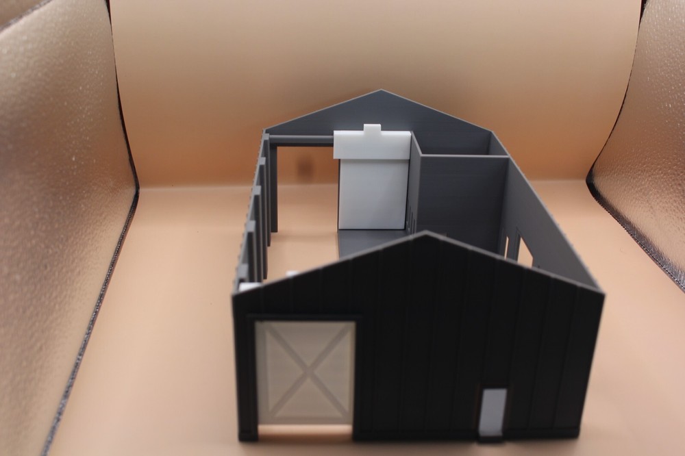 224166 HO- Scale Product transfer building