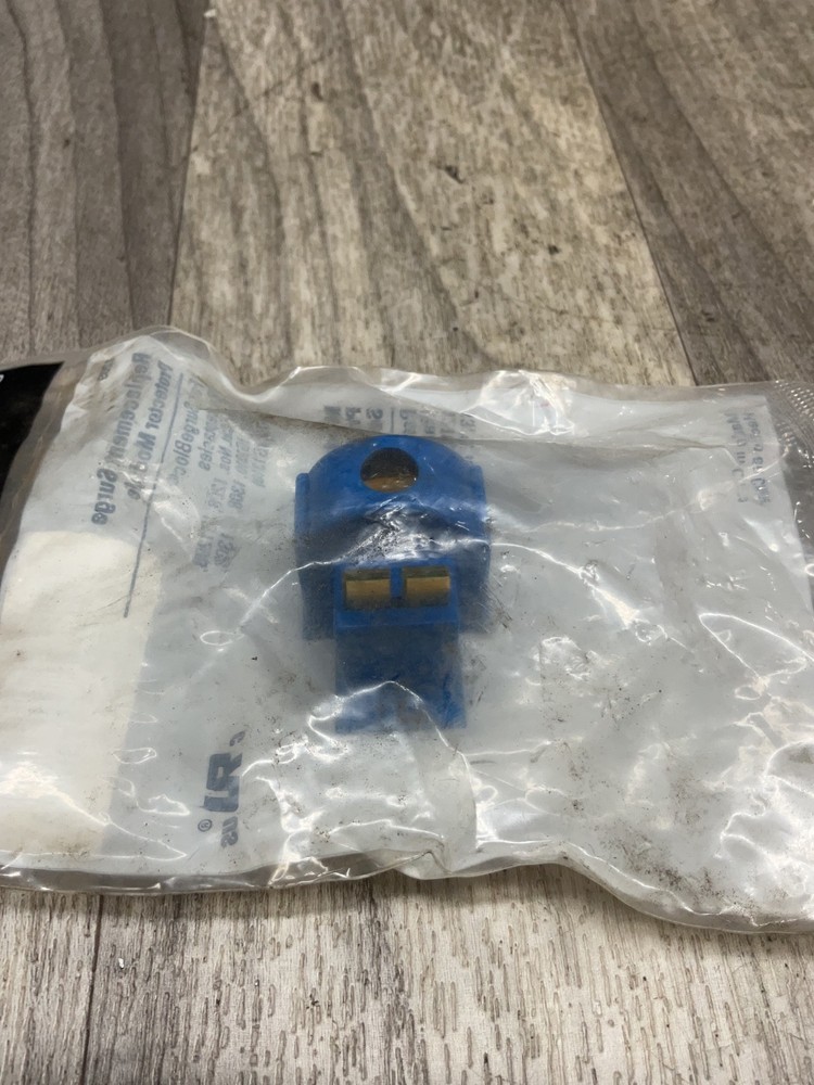 Cooper 1209BL Blue SurgeBloc Receptacle Replacement Module #4021PT210SI