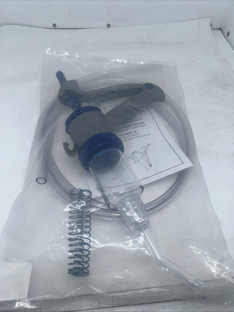 Durvet Plastic Cattle Pour-On Applicator 70mL S Unit