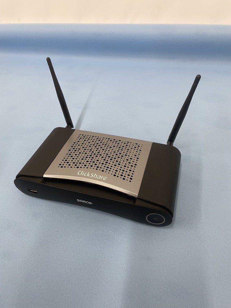 Barco ClickShare CSE-200 Wireless Presentation System with 2 Buttons & Tray