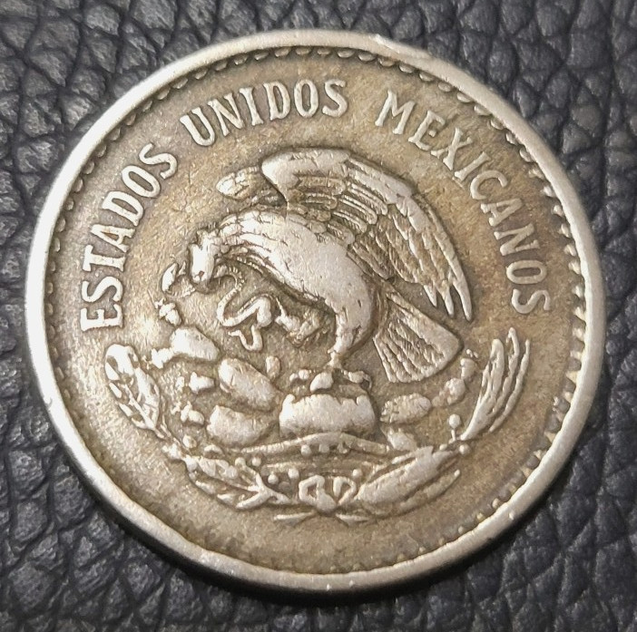 1940 Mexico 10 Centavos Coin