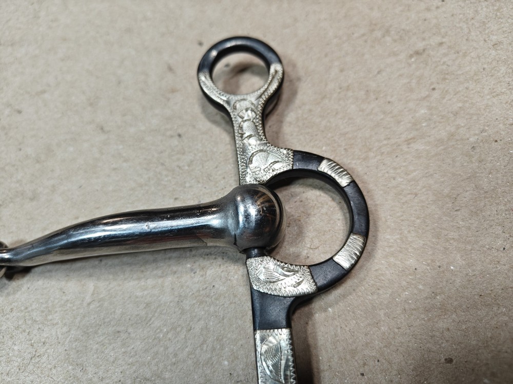 AJ Tack Argentine Snaffle Bit with Engraved Cheeks, 5-1/2” 🇺🇲