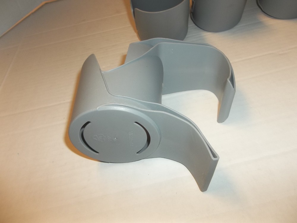 SUMMER WAVES Poolside Cup Holder Gray, 4-Pack