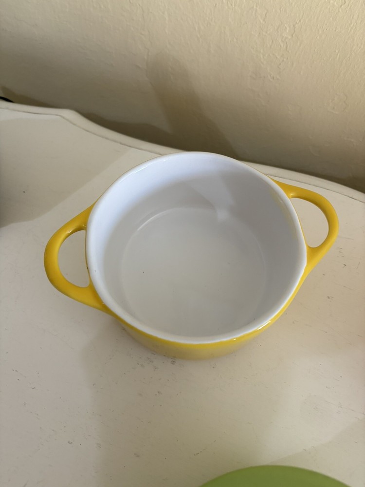 Creative Co-op Stoneware Mini/Individual Baker Dish with Lid