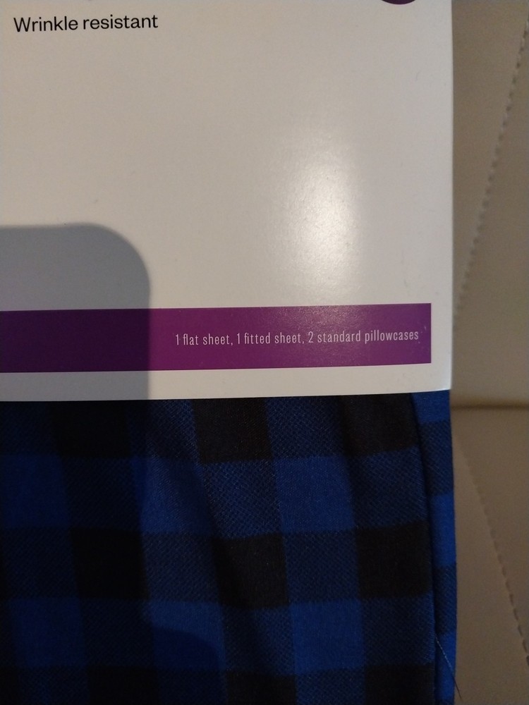 Room Essentials Queen Sized Sheet Set Microfiber Set.