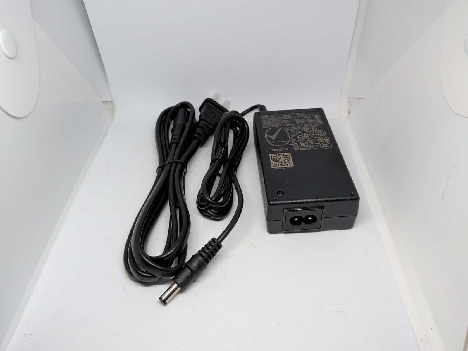 GENUINE Logitech AD10110LF NB-0010 Driving Force G29 Power Adapter 24V 1.75A NEW