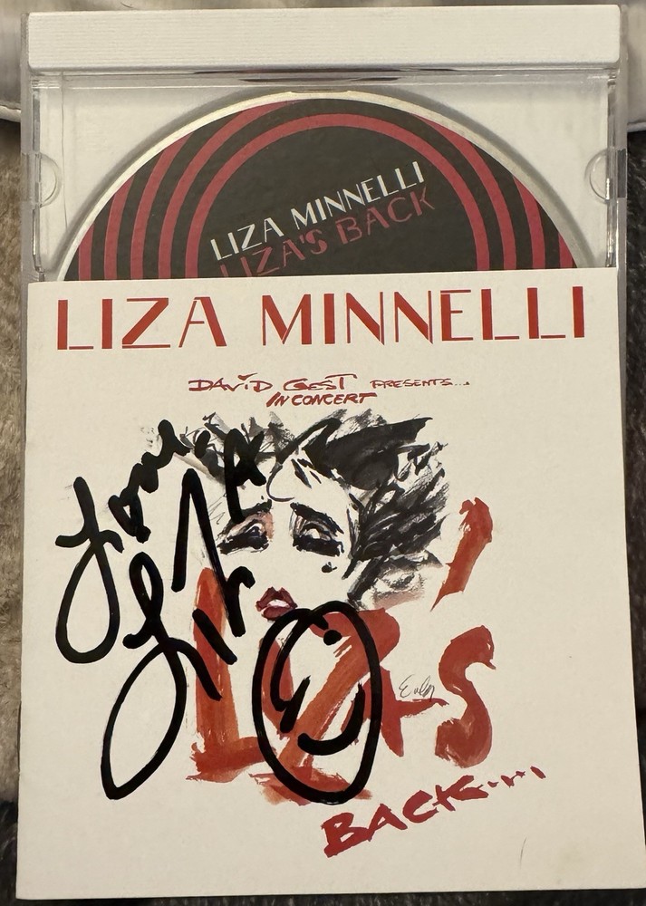 Liza Minnelli , Signed Autographed , CD Lizas Back
