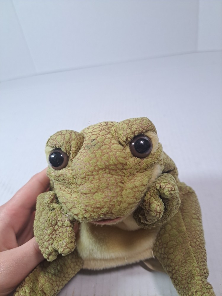 Folkmanis Frog Puppet Green Long Legs