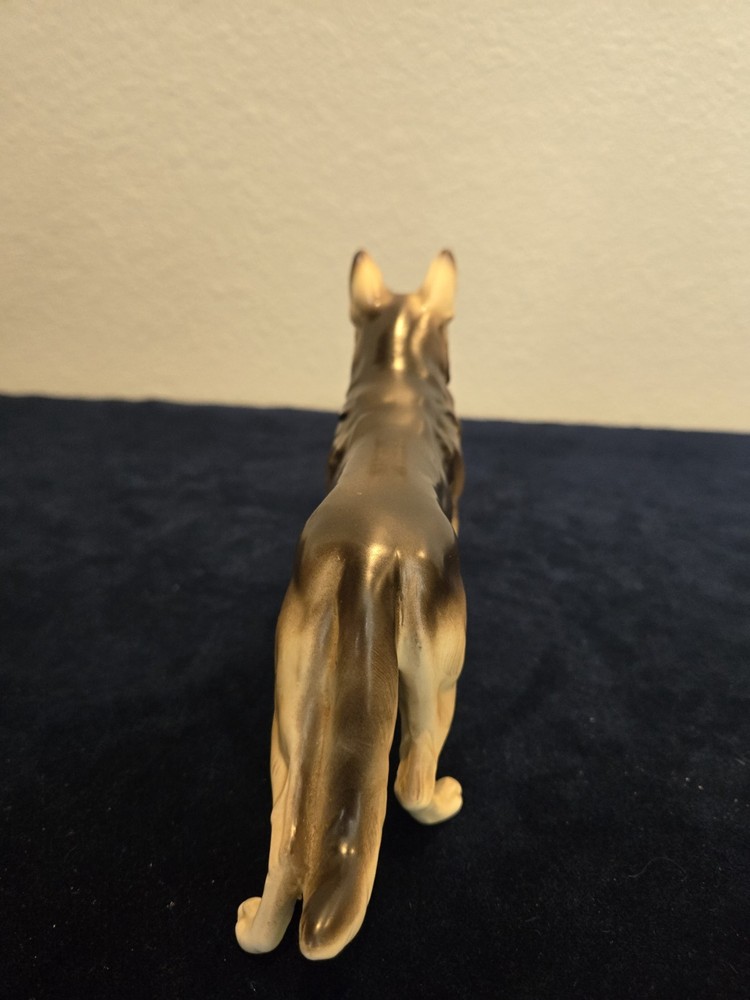 German Sheppard Figurine 5 Inch