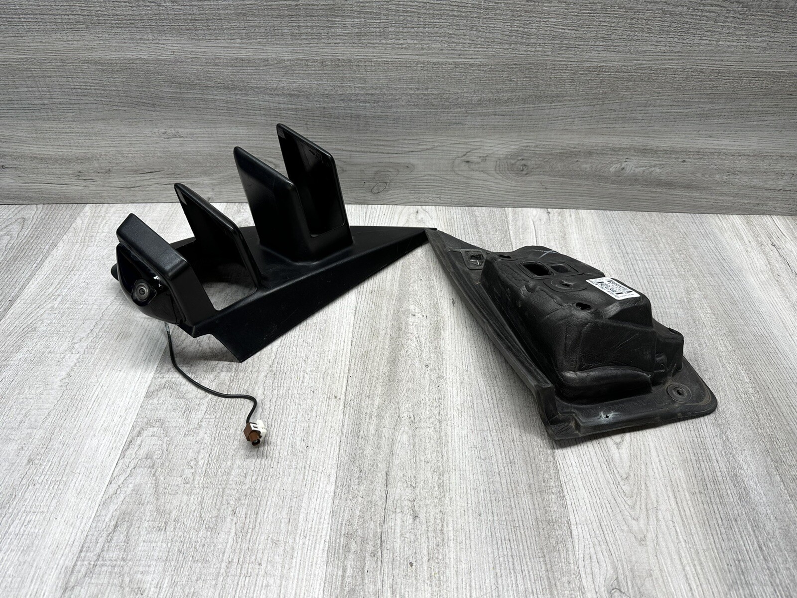 2015-2020 FORD F-150 Side View Door Mirror Camera W/ Trim Piece Left LH OE ((J))