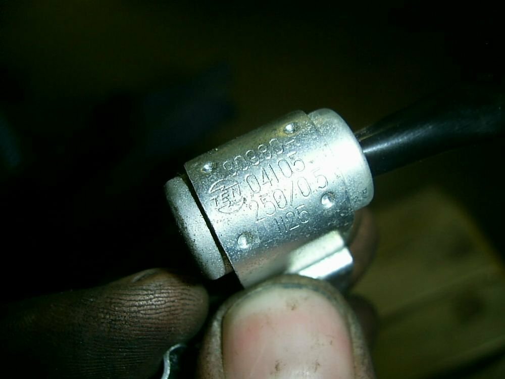 Toyota Corolla E100 E10 Suppression Capacitor Interference Filter 90980-04105