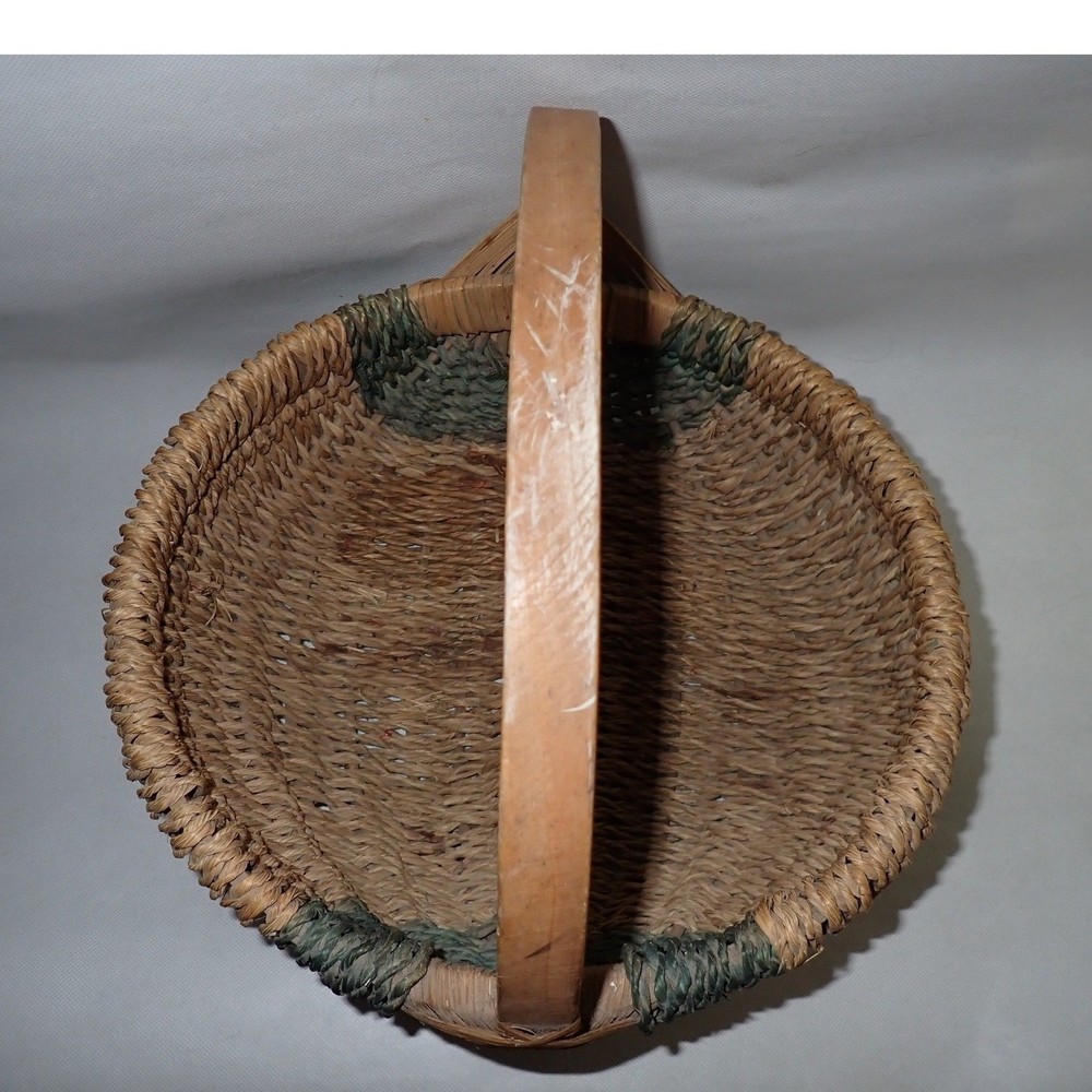 Vintage Hand Woven Buttock Basket Handle Gather Boho Retro Chic