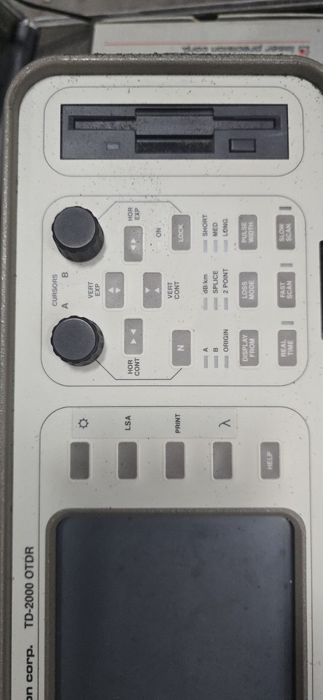 LASER PRECISION TD-2000 OTDR Optical Time Domain Reflectometer Fiber Testing