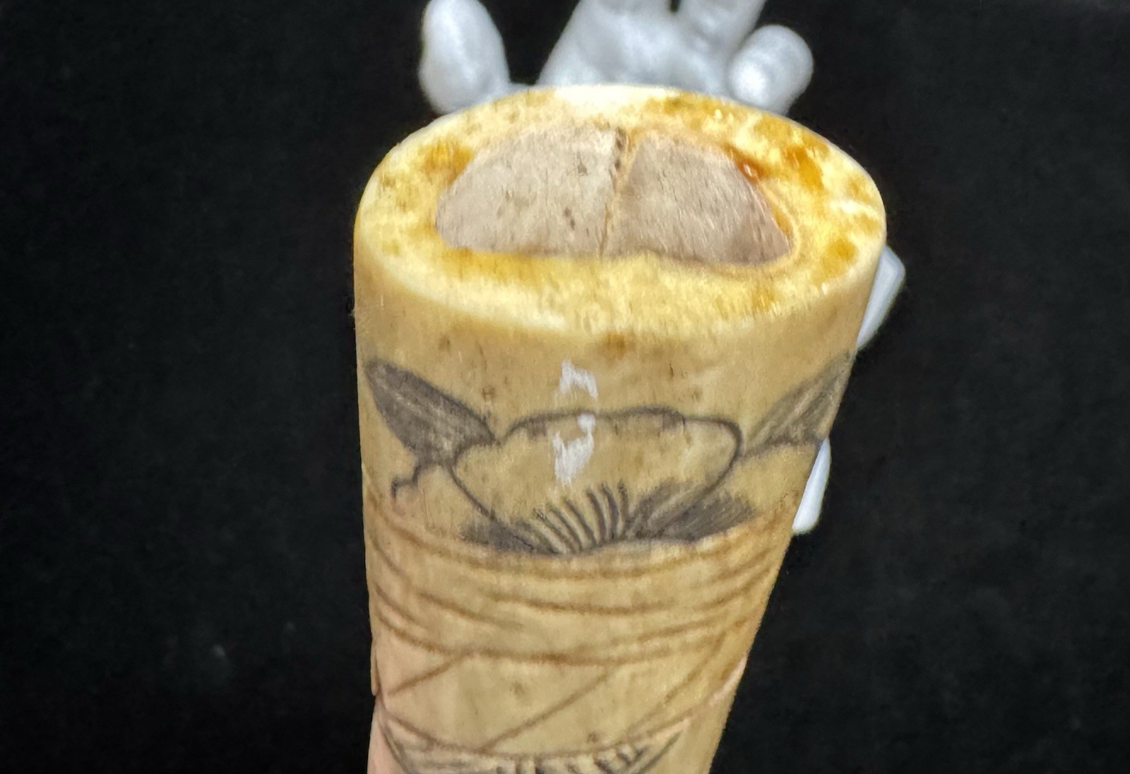 Antique Japanese Meiji Prd. Carved Tanto Dagger Sword w/ Scabbard Brass Mnt