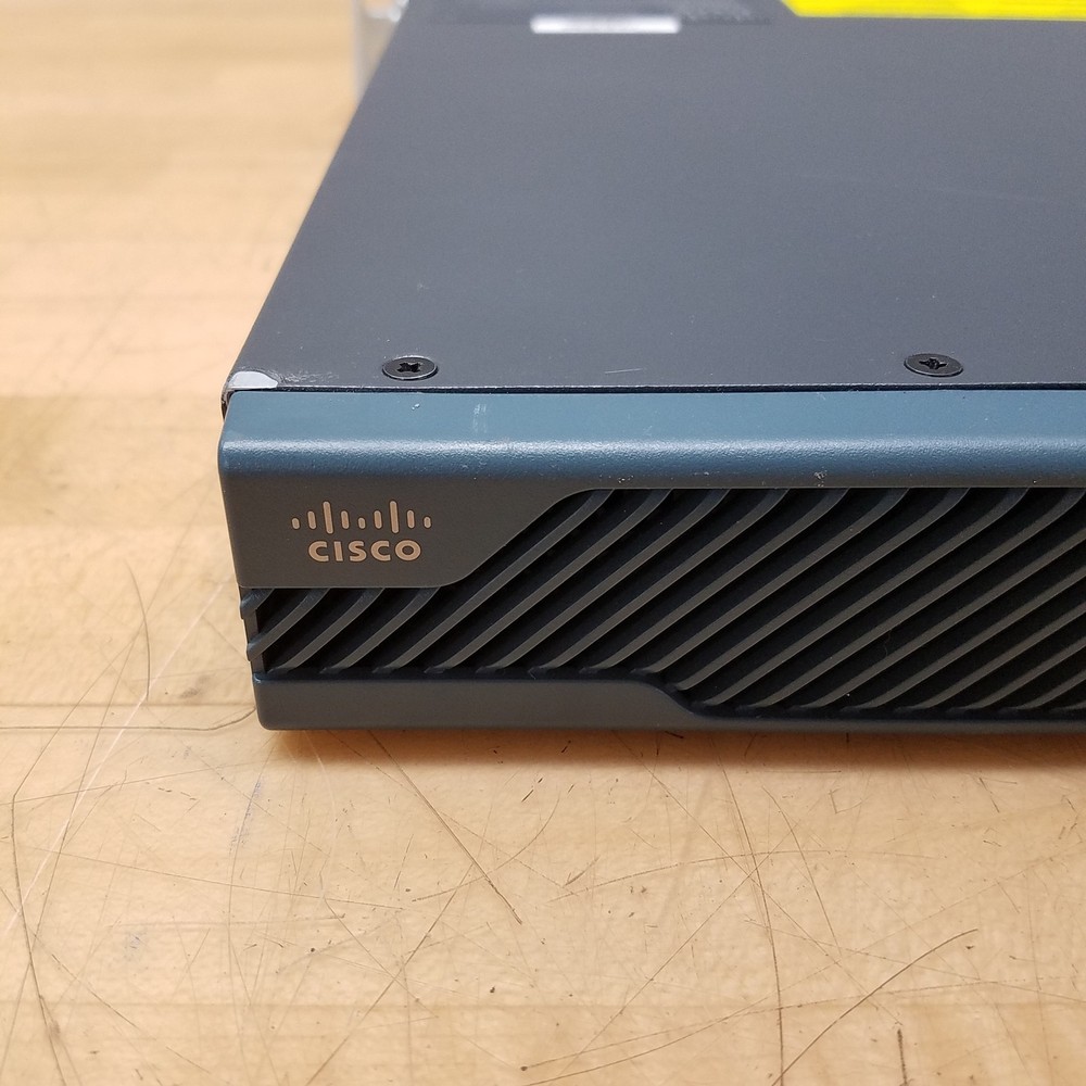 Cisco ASA 5510 V07 Adaptive Security Appliance - USED
