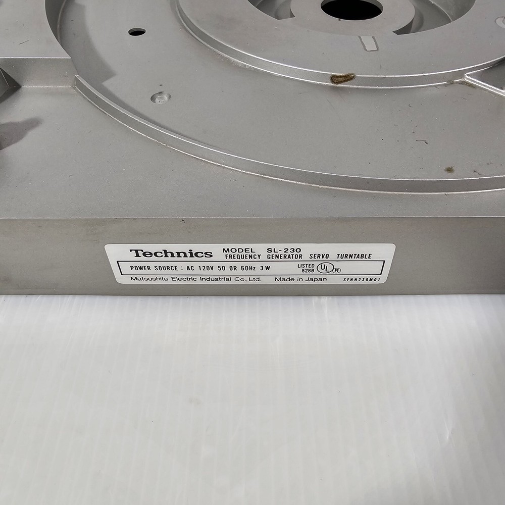 Technics SL-230 Turntable Original OEM Part, PLINTH BASE