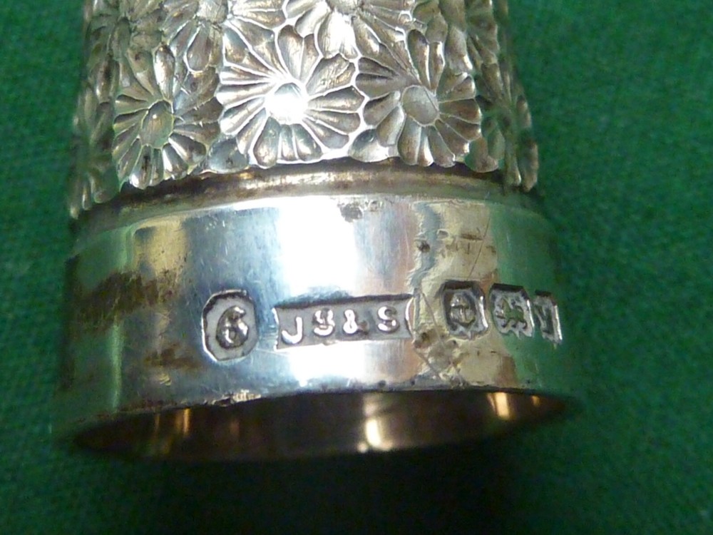 VINTAGE 1948 JS & S SILVER THIMBLE "6"
