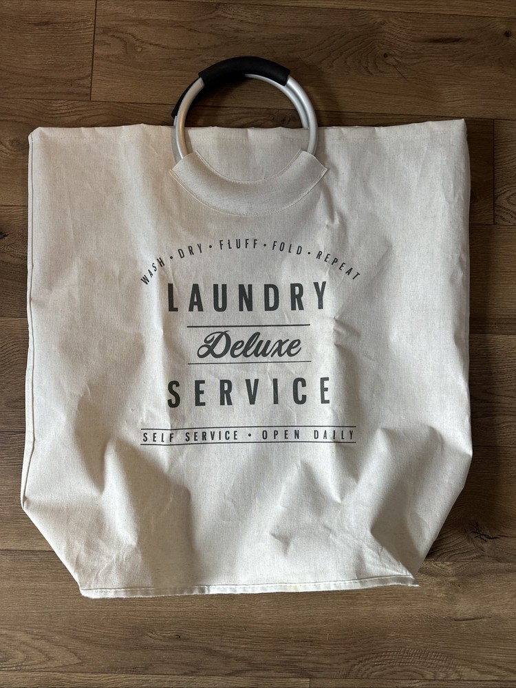 Canvas laundry bag with handles
