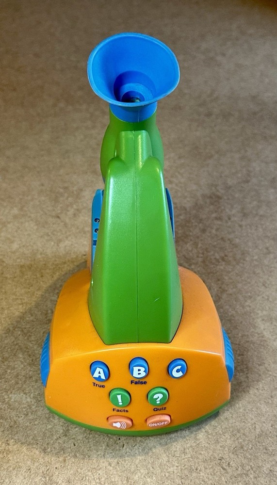 Educational Insights Kids Talking Microscope with Real Insect Slides