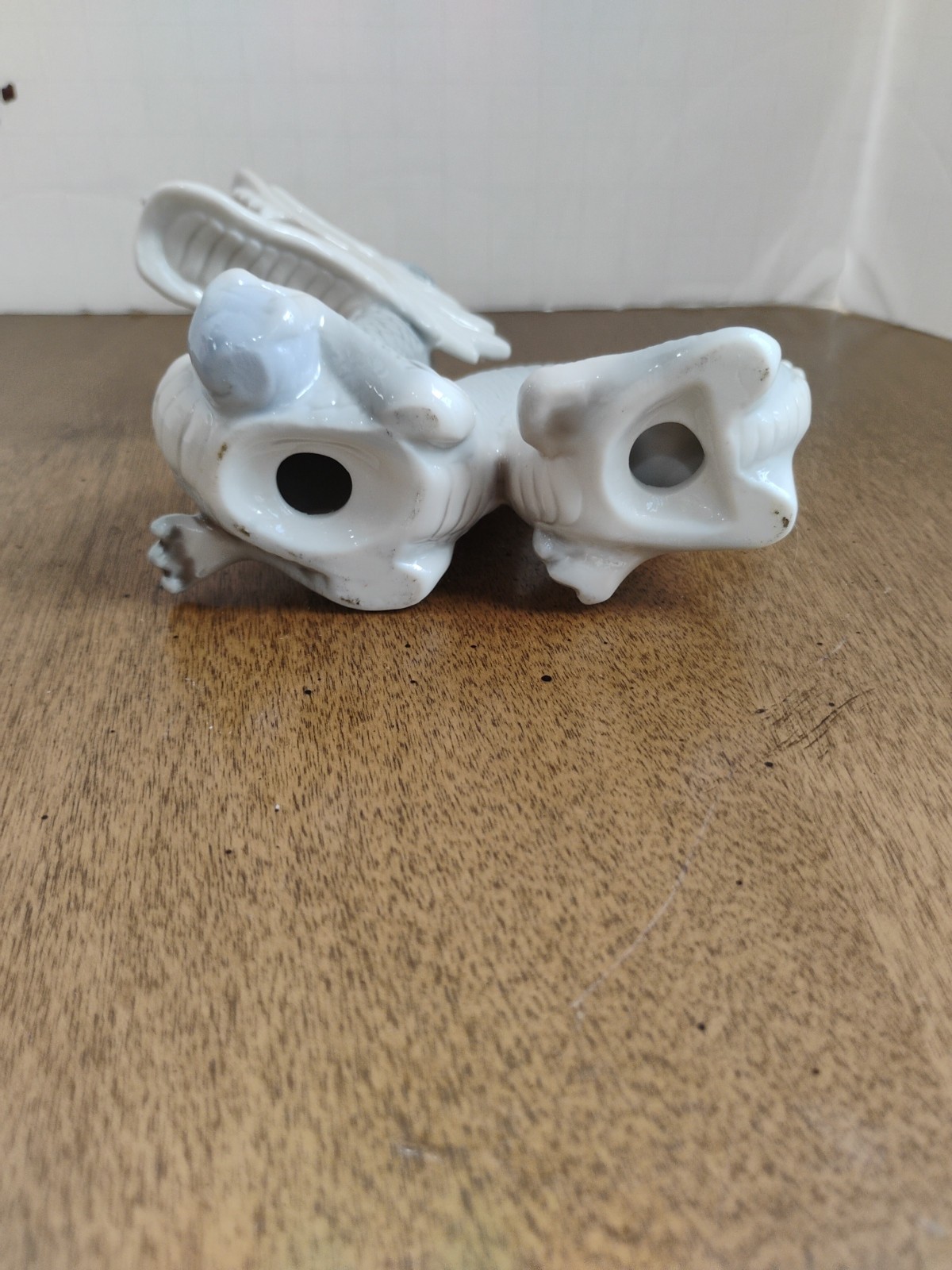 Vintage Yoshimi K Porcelain Foo Dragon Figurine Gray White Sphere Japan