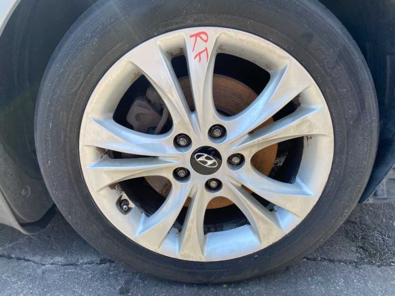 SONATA 2011 Fuse Box Cabin 673418