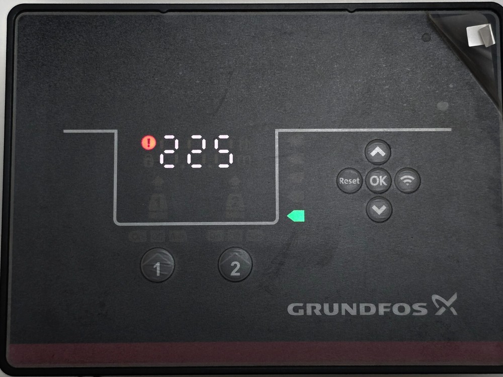 GRUNDFOS CU 241-2 CONTROL UNIT 99347488 V01 (NEW OPEN BOX)