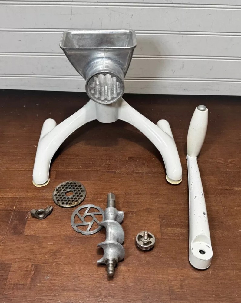 Vintage Grind-O-mat White Grinder model 351