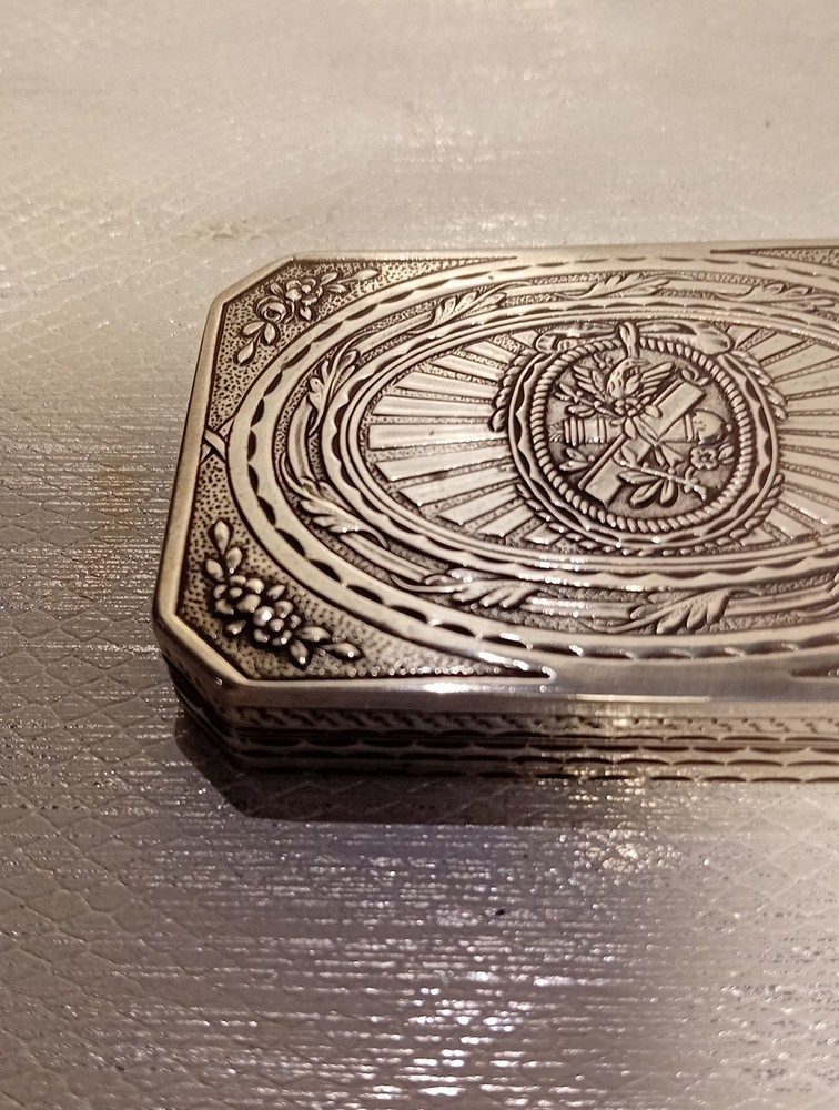 Solid Silver Snuff Box, German 1890, Louis XV Style.