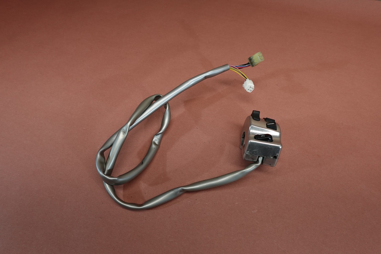 99-13 YAMAHA ROYAL STAR XVZ 1300 TF XVZ13 Right Handlebar Stop Start Kill Switch