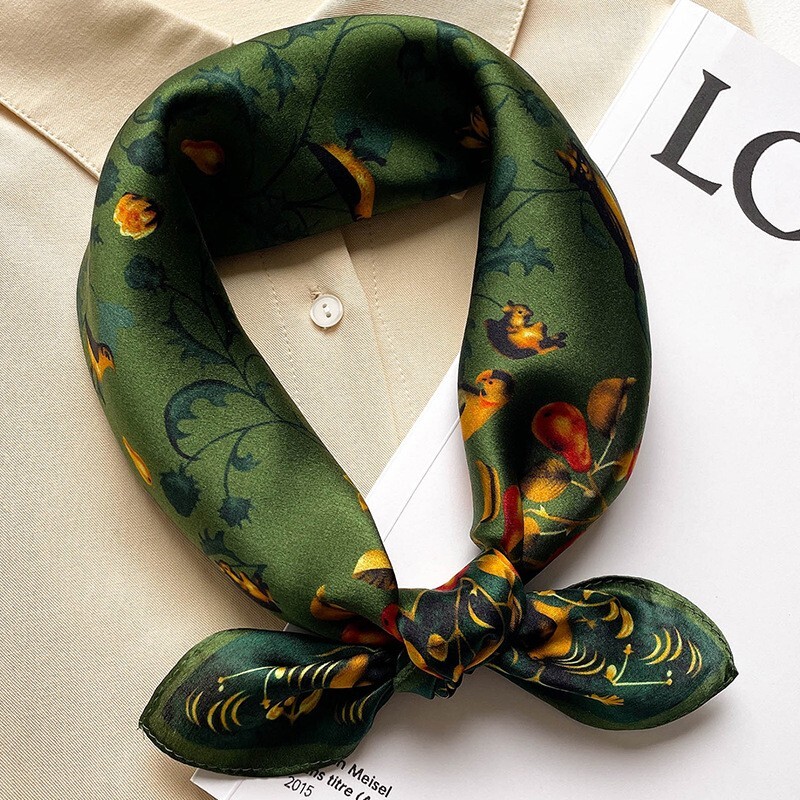 100% Mulberry Silk 20" Square Scarf Women neckerchief Wrap Birds Print Green