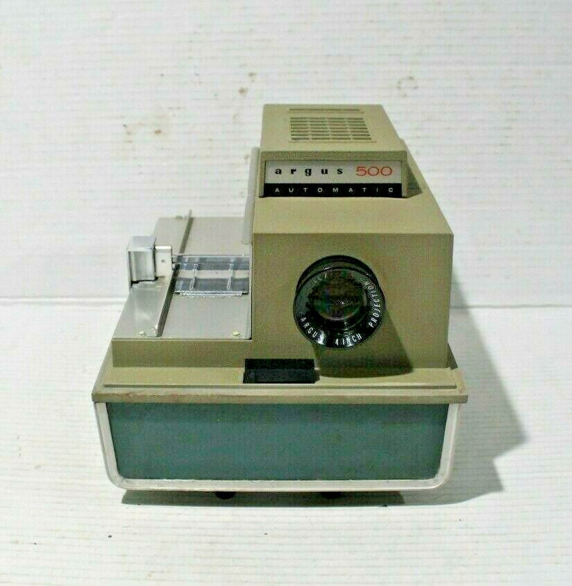 Vtg Argus 500 Automatic Model 58 Projector in case. (Leg does not lock) Tested