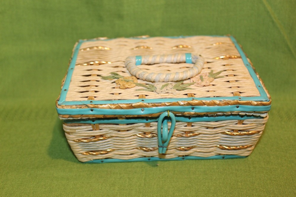 Vintage wicker sewing box w/ buttons needles pins thread