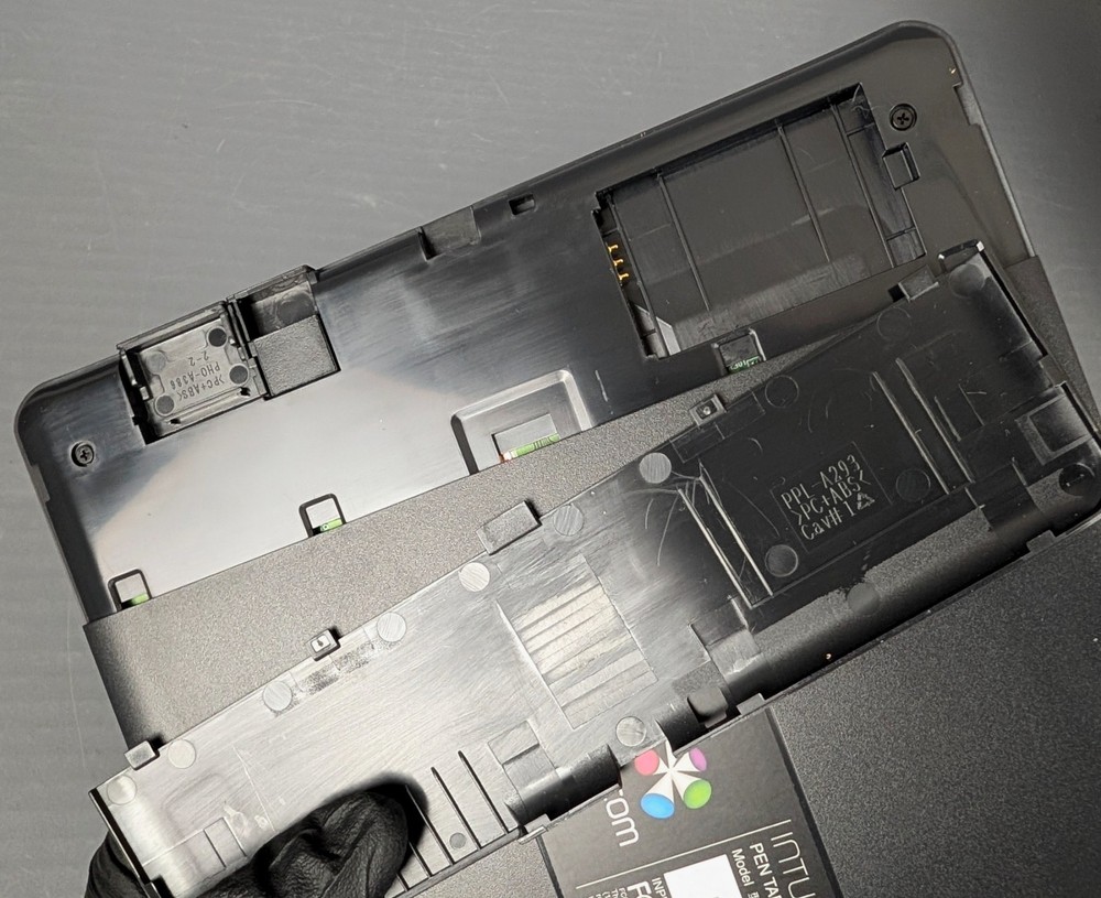 TESTED Wacom PTH451 Graphics Tablet INTUOS PRO Small