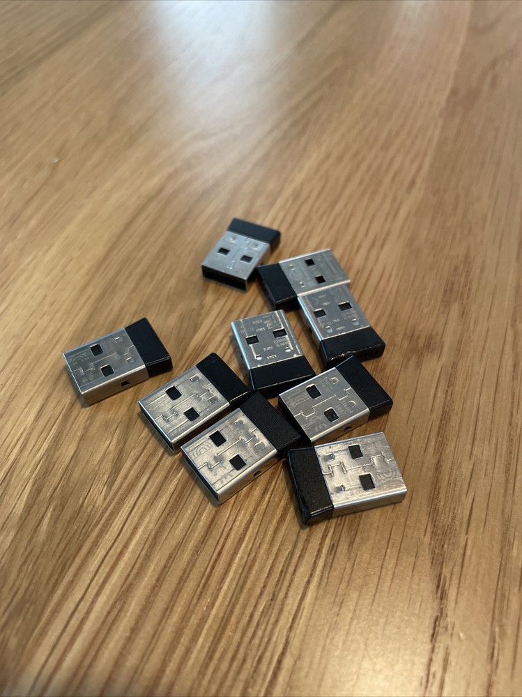 Lot of 9 Microsoft Model 1496, 1636, 1447 Receivers USB Wireless Receiver/Dongle