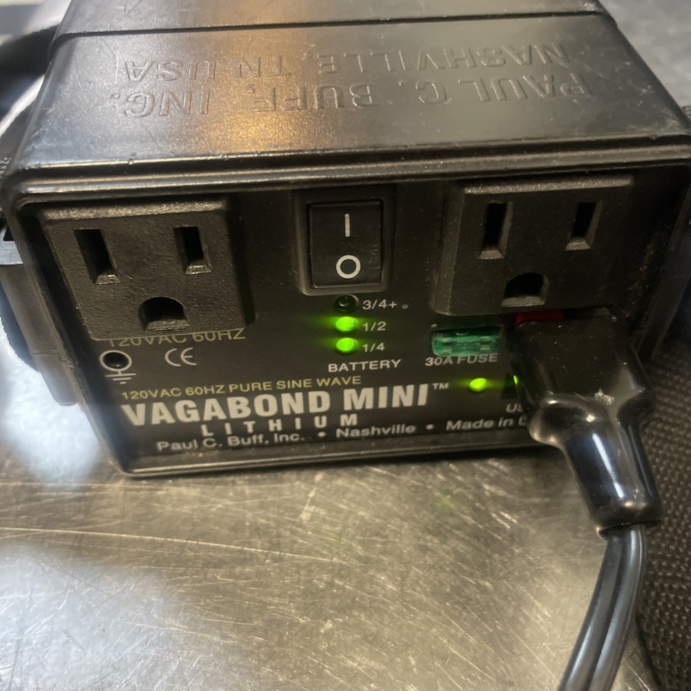 Paul C Buff Vagabond Mini Battery Pack Working!!