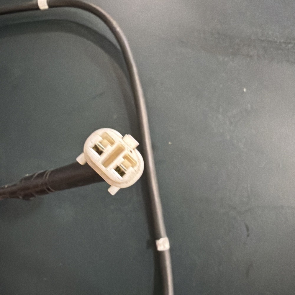 Yamaha R1 14B 2013 front wheel ABS sensor 2012 - 2014